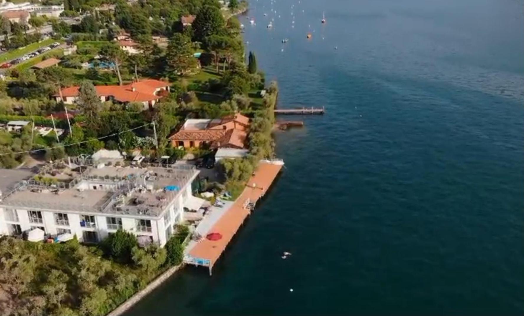 Direttamente Al Lago Apartments Marone Buitenkant foto